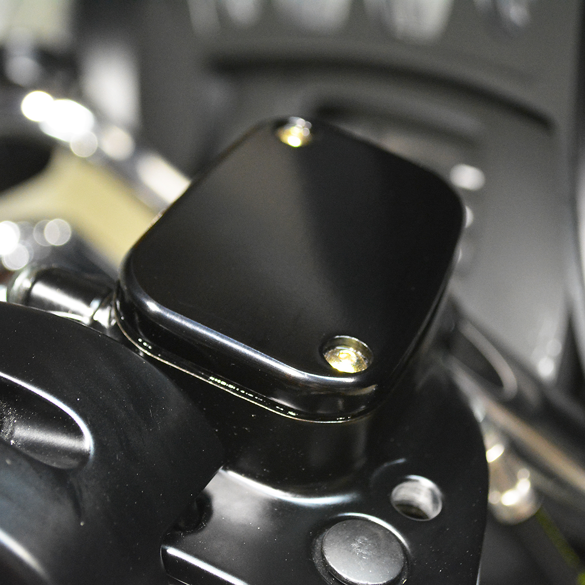 Master Cylinder Cover - Brake - Front - Smooth - Black - Image 3