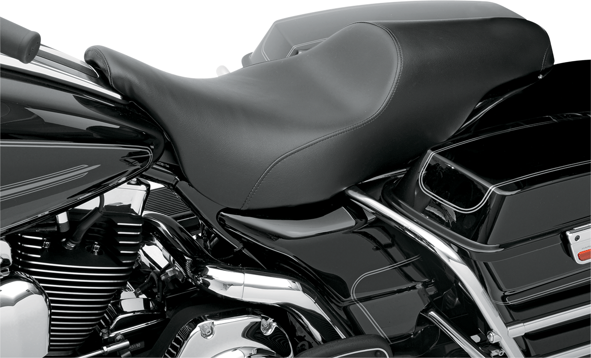 Seat - Profiler™ - Black - Smooth - FLHT - Image 2