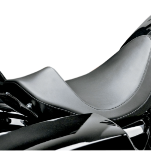 Villain Solo Seat - Smooth - Black - FL '08-'23