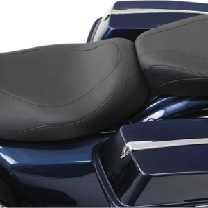 Seat - Wide Tripper™ Solo - without Backrest - Smooth - Black - FL '08+