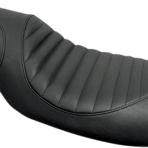 Seat - Tripper™ Fastback - Front Tuck-n-Roll - Black - FL '08+