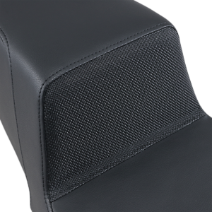 Step-Up Seat - Gripper - Black - FLHR/FLHX