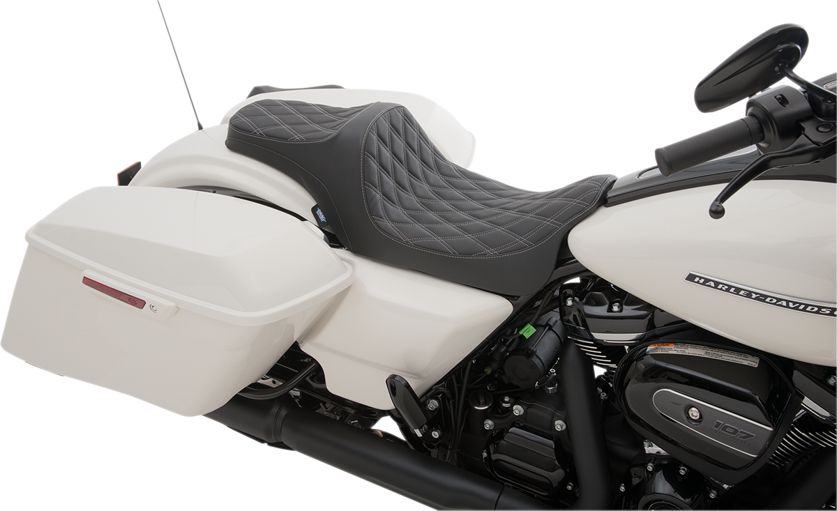 Predator III Seat - Double Diamond - Silver Stitched - FL '08-'23 - Image 2