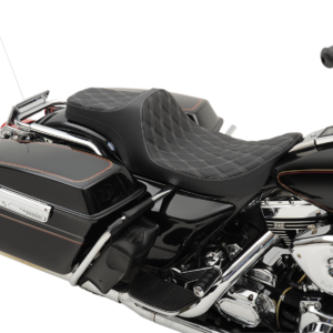 Predator III Seat - Double Diamond - Silver Stitched - FLHR/FLHX '99-'07
