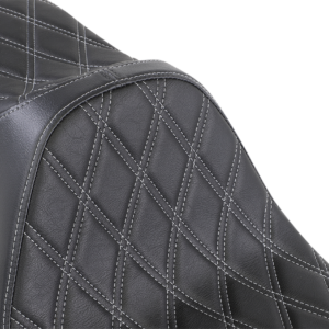 Extended Reach Predator III Seat - Double Diamond - Black w/ Silver Stitching - FL '99-'07