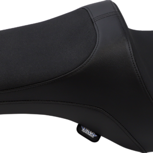 Predator III Slip Stop™ Seat - Smooth - Black - FL '08-'23