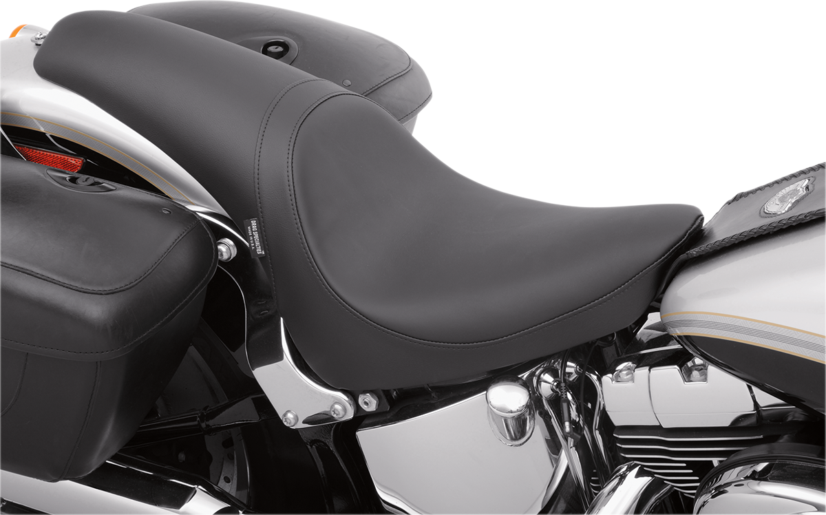 Predator Seat - Smooth - FL/FX '00-'17