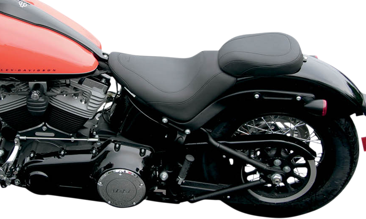 Seat - Wide Tripper™ Solo - without Backrest - Smooth - Black - Image 3