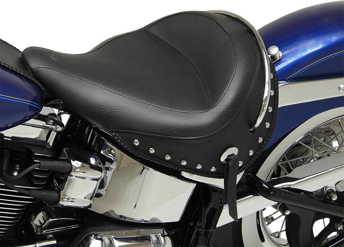 Wide Studded Deluxe Solo Seat - Image 3