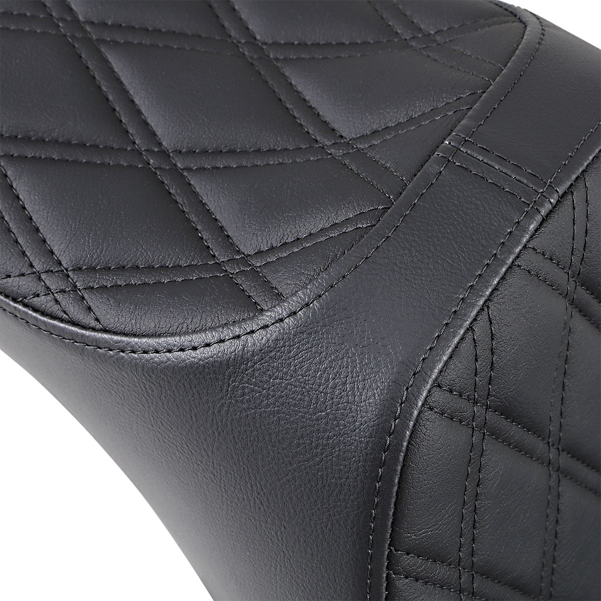 Predator III Seat - Double Diamond - Black Stitching - FL/FX '18-'22 - Image 2