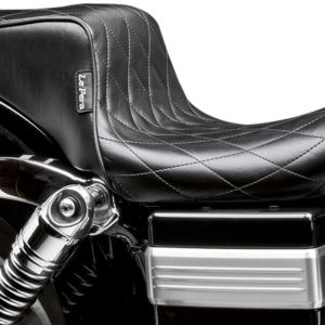 Cherokee Seat - Diamond Pleated - Black - FL/FX '06-'17