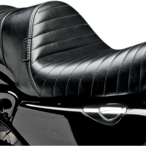 Stubs Spoiler Seat - Pleated - Black w/ Black Stripes - XL '04-'23