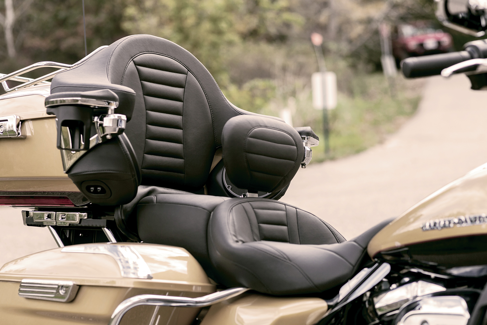 Removable Driver Backrest - Tuck and Roll - Image 4