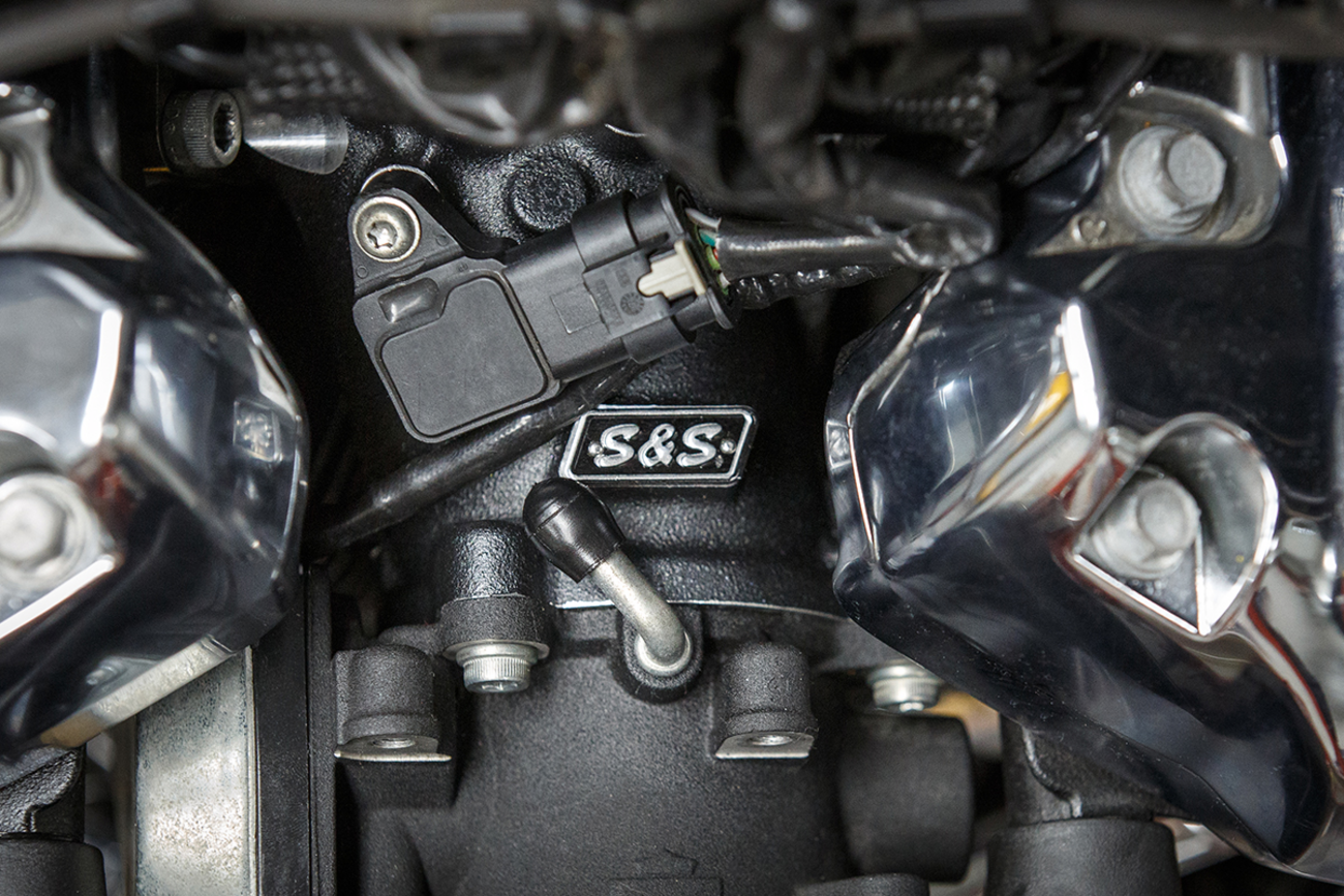 CNC-Ported Intake Manifold - M8 - 55 mm - Black