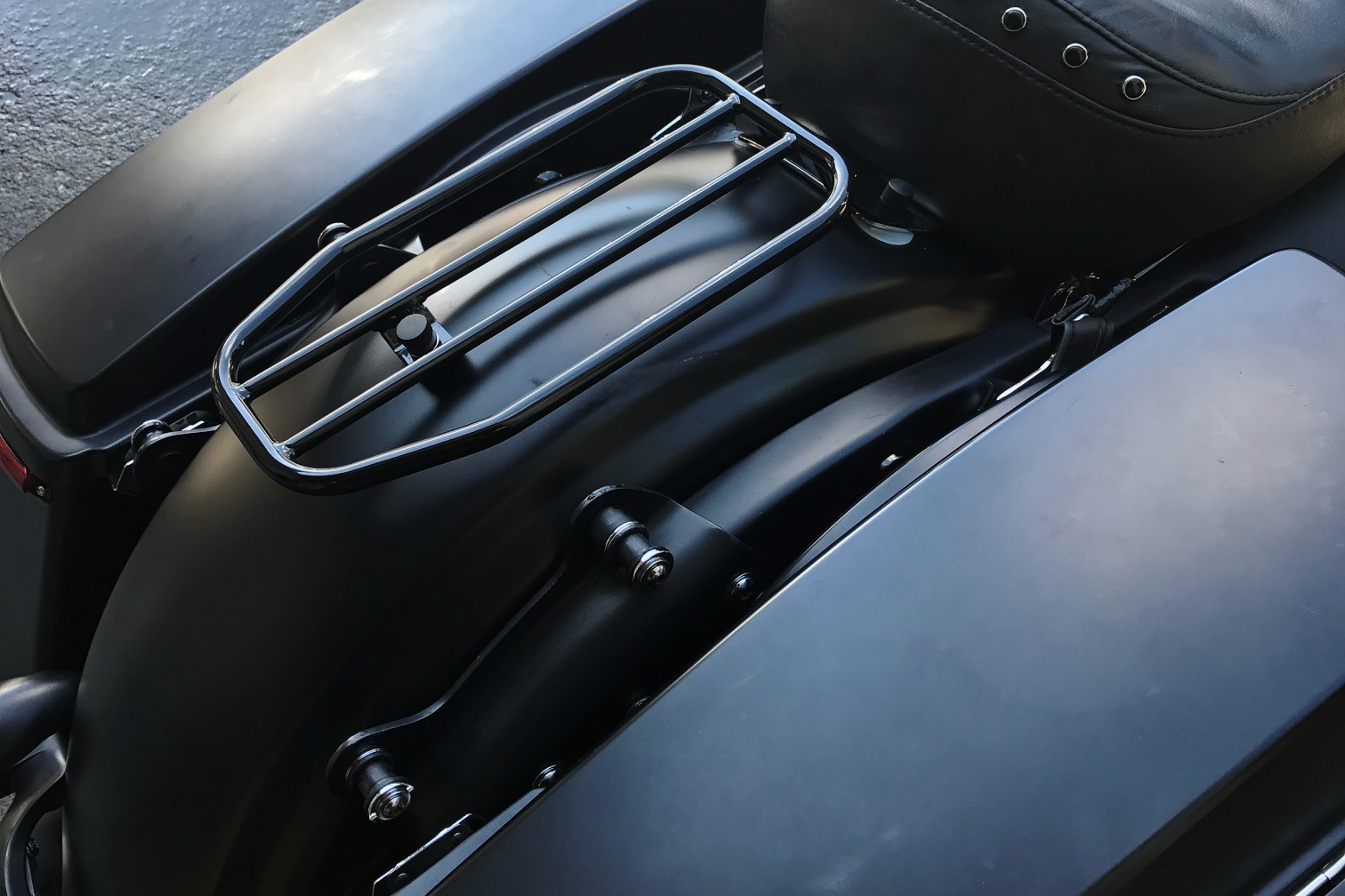 Luggage Rack - Gloss Black