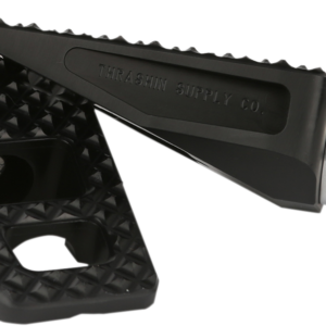 Front P-54 Footpegs - Black - Softail