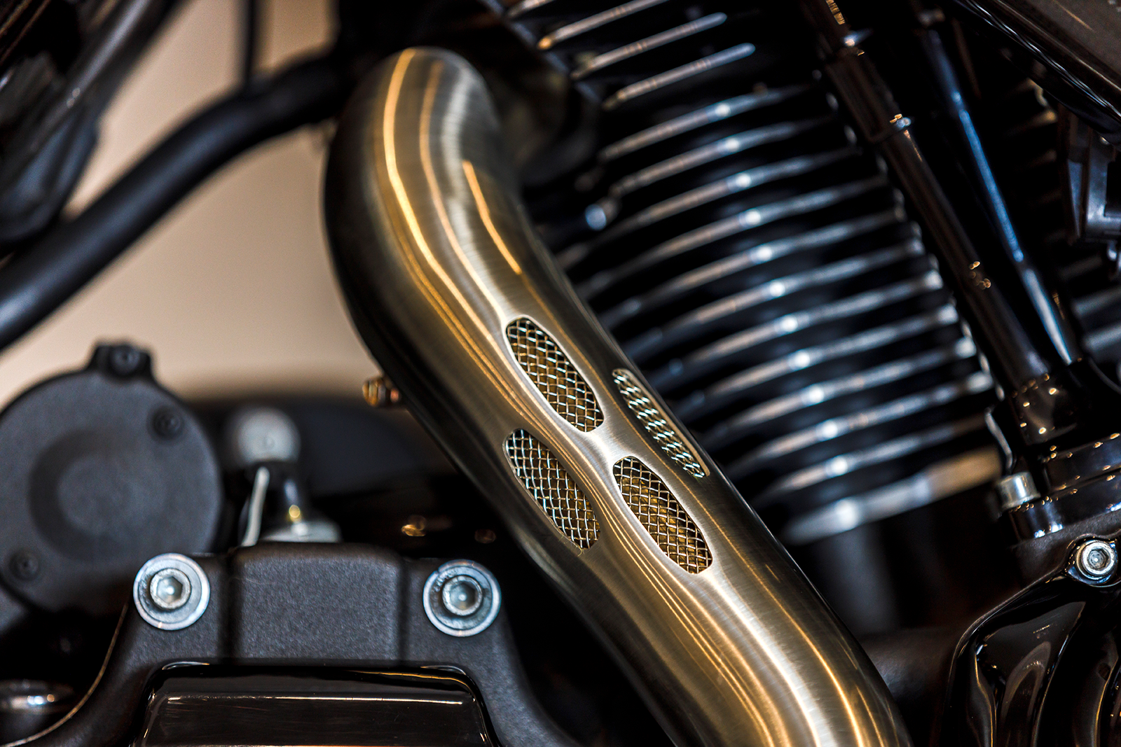 2-into-1 Diamondback Exhaust System - Stainless Steel - 50-State - Image 4