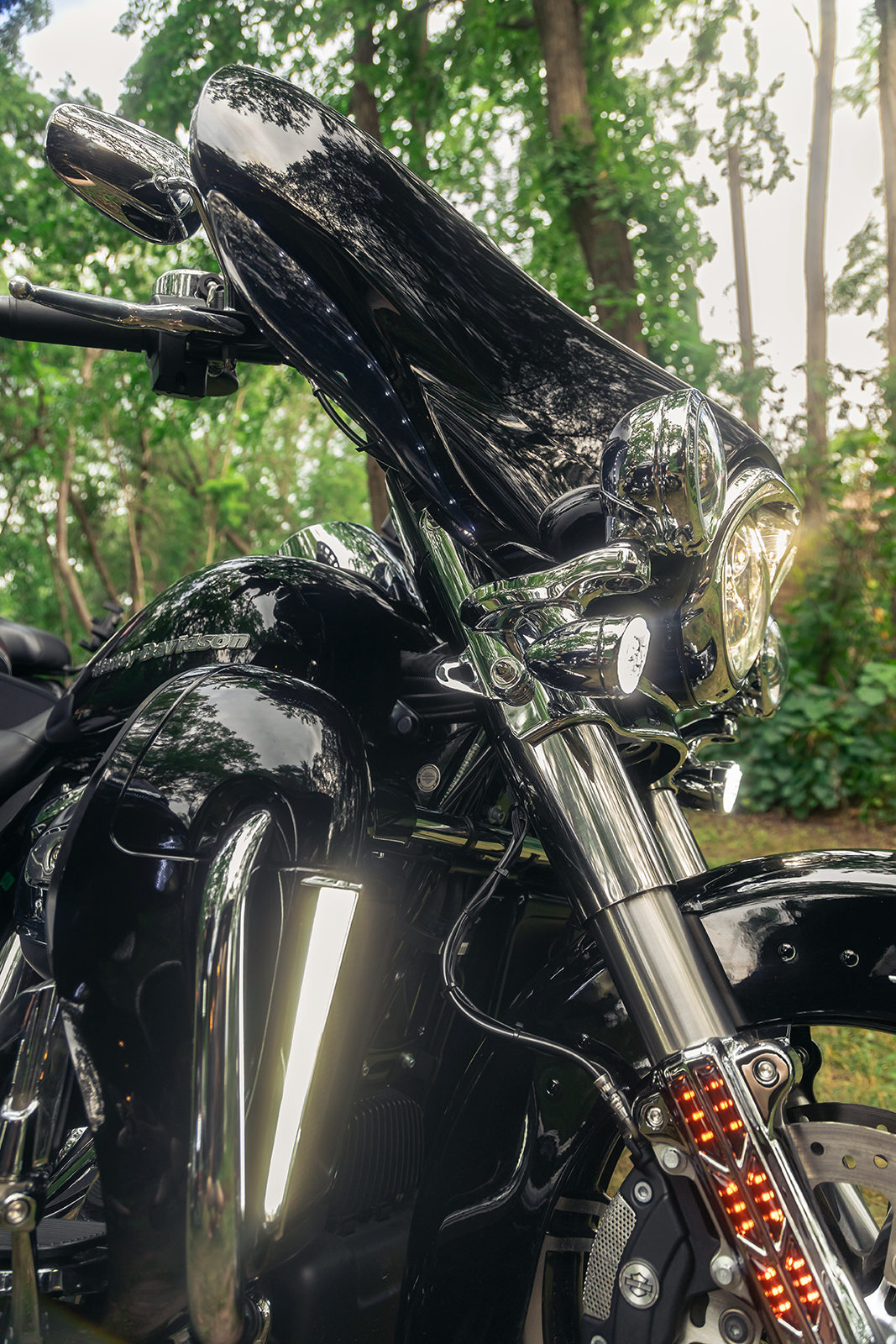Lower Fairing Lights - Chrome - Image 2
