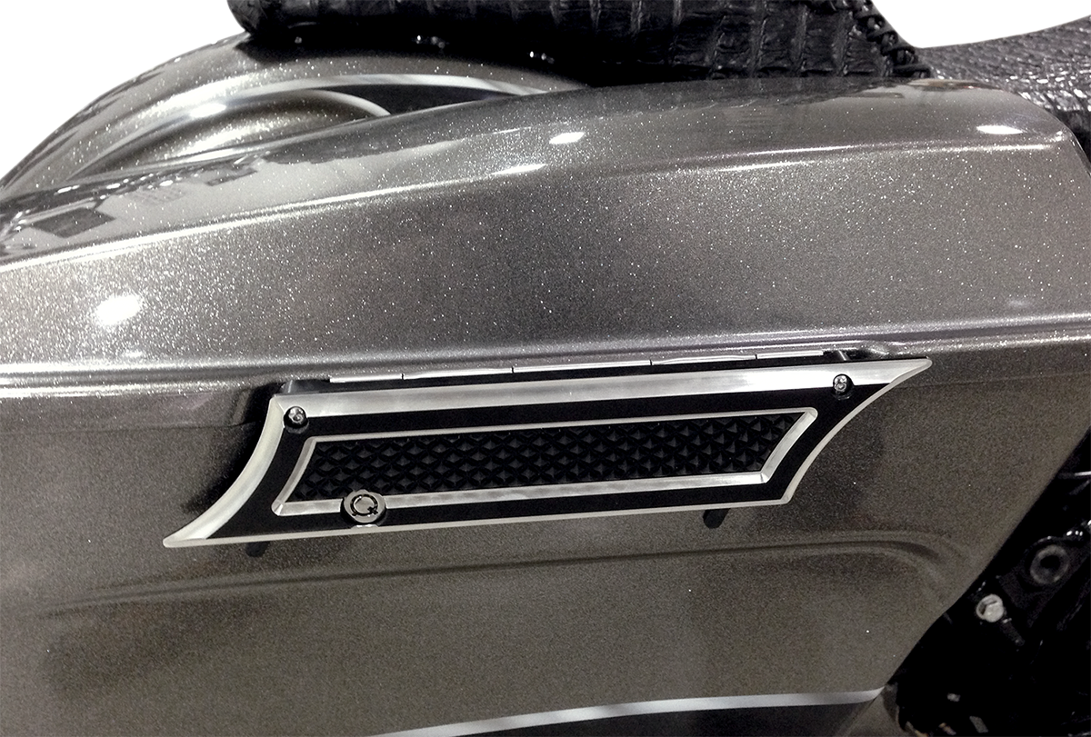 Saddlebag Latch Covers - Diamond Cut B - FL '93-'13 - Image 2