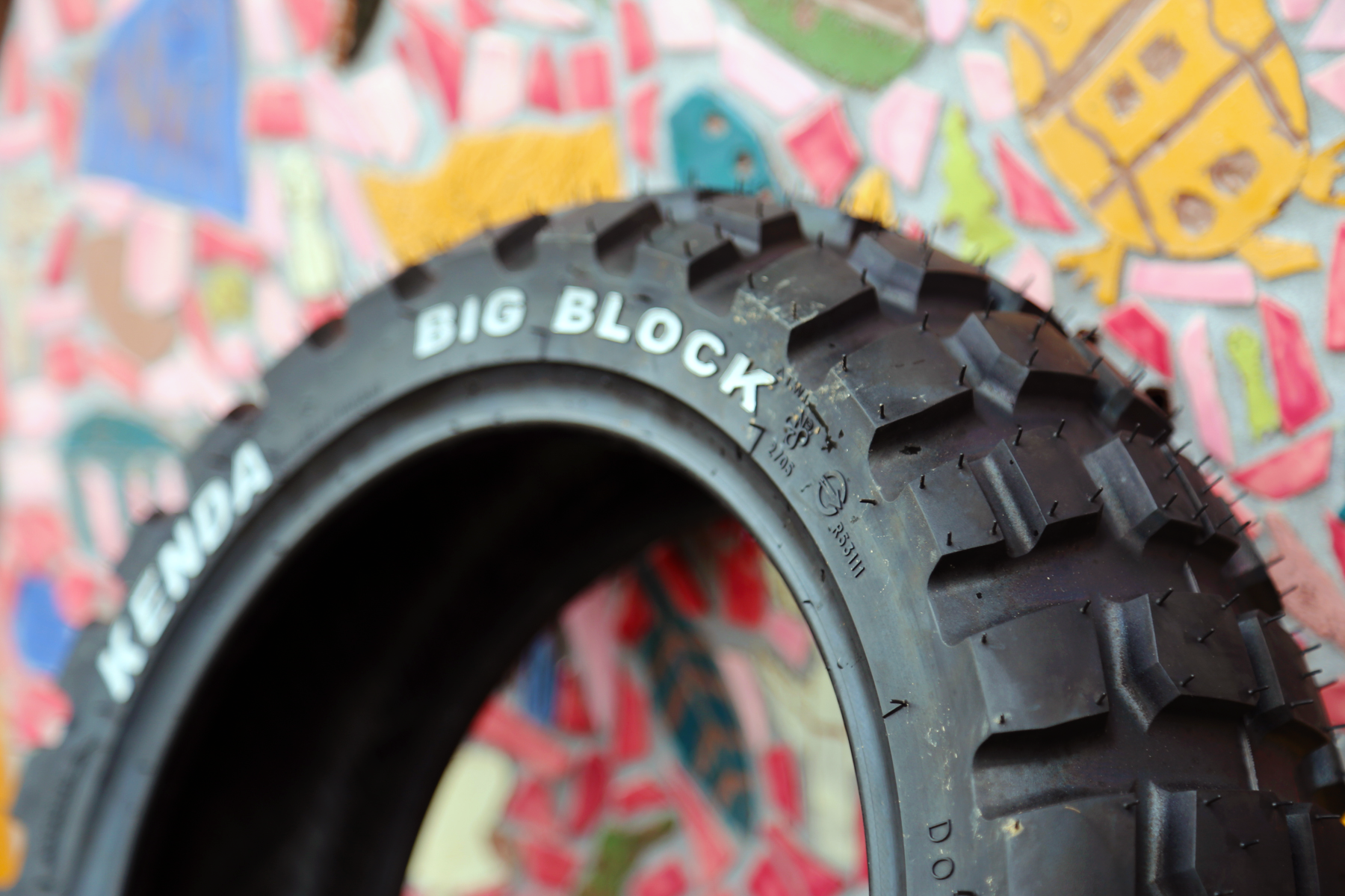 Tire - K784 Big Block - Rear - 150/70B18 - 70Q - Image 2